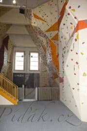 8. obrázek Lezecká stěna Hudy- Ústí nad Labem 8. obrázek Lezecká stěna Hudy- Ústí nad Labem