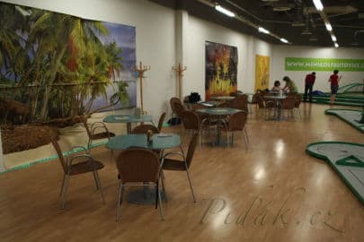 2. obrázek Indoor miniglof Butovice- Praha 2. obrázek Indoor miniglof Butovice- Praha