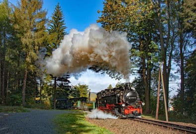 6. obrázek Fichtelbergbahn – parní úzkokolejka do Oberwiesenthalu, Německo 6. obrázek Fichtelbergbahn – parní úzkokolejka do Oberwiesenthalu, Německo