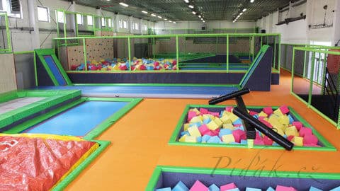 2. obrázek JUMP FAMILY České Budějovice – trampolínový park 2. obrázek JUMP FAMILY České Budějovice – trampolínový park