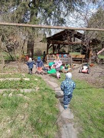 3. obrázek Lesní klub Dešťovka 3. obrázek Lesní klub Dešťovka