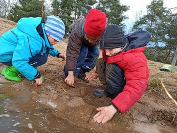 3. obrázek Lesní mateřská škola Cílek 3. obrázek Lesní mateřská škola Cílek